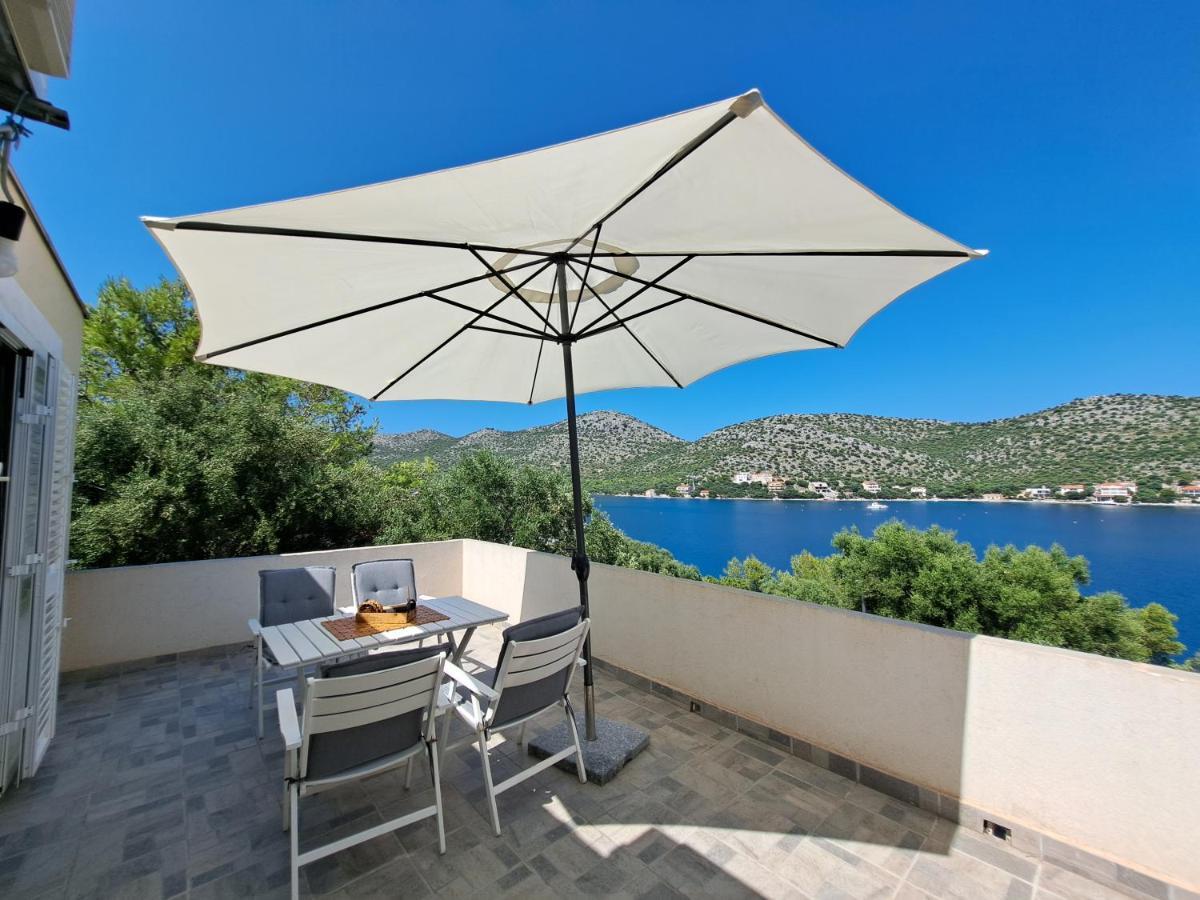 Apartman Portorus Lastovo Exterior photo