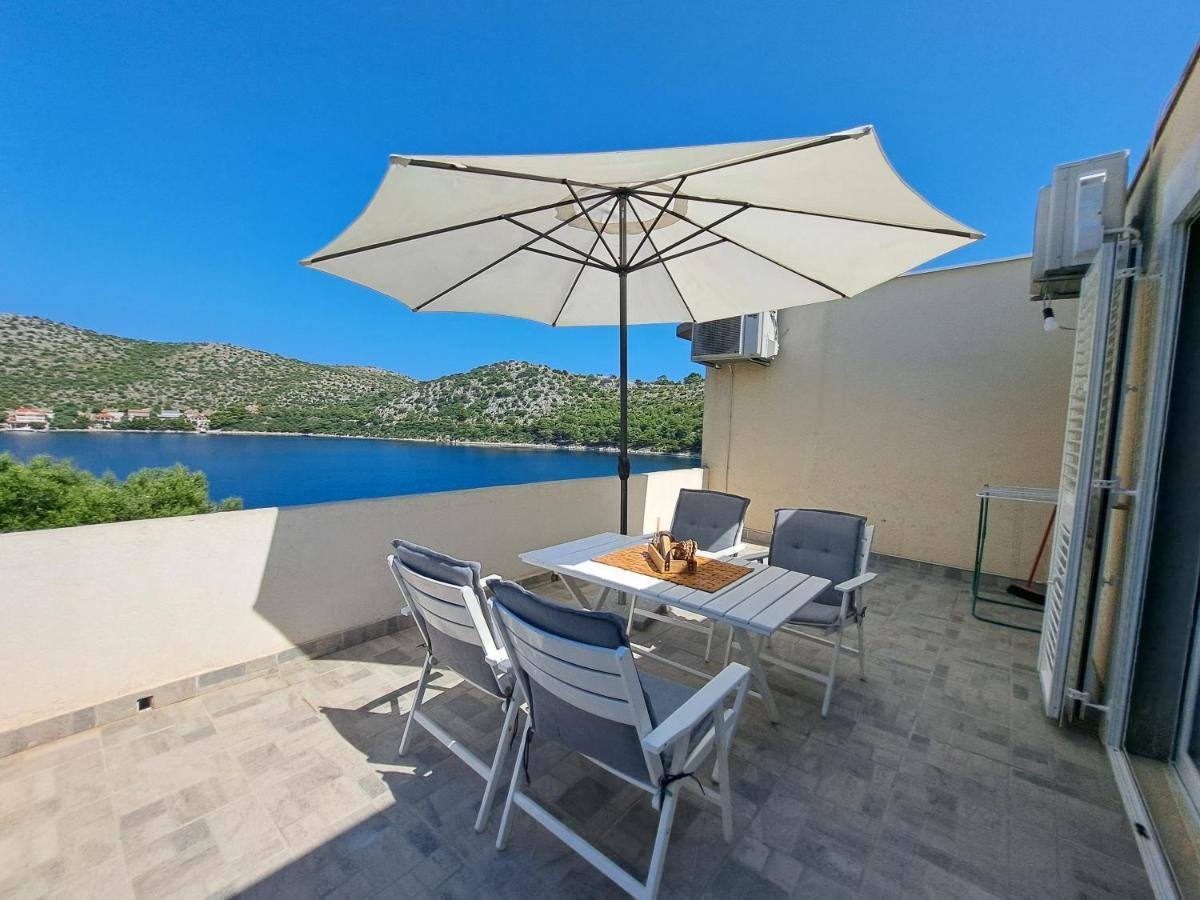Apartman Portorus Lastovo Exterior photo