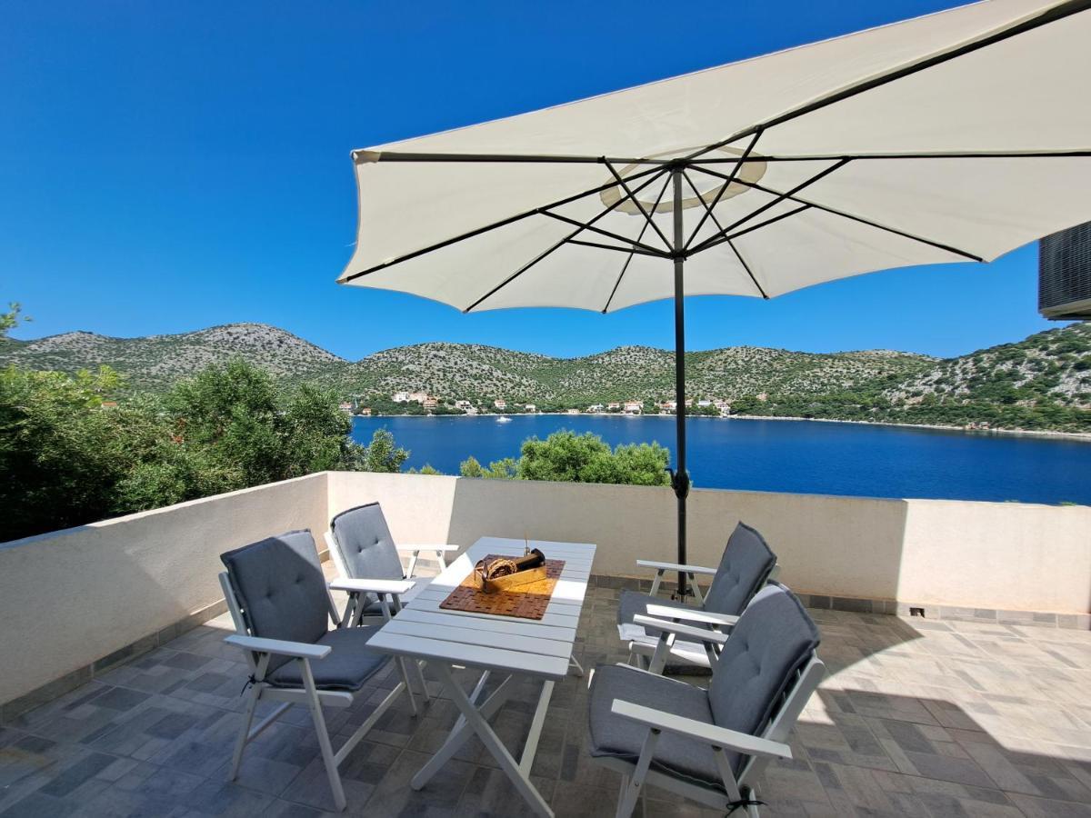 Apartman Portorus Lastovo Exterior photo